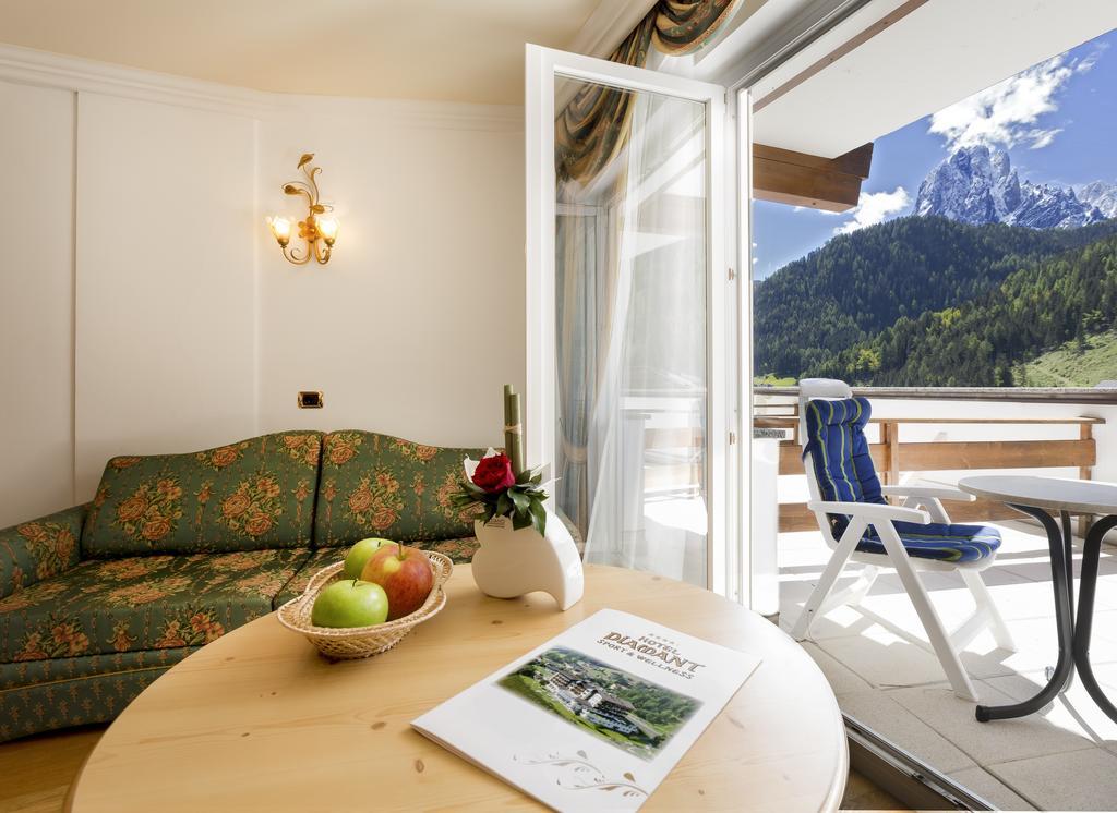 Diamant Spa Resort Santa Cristina Val Gardena Ruang foto